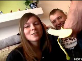 18 stream: 18 year old gets fucked in a kusut reged clip katelu