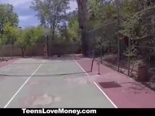 Teenslovemoney τένις συνοδός fucks για λεφτά