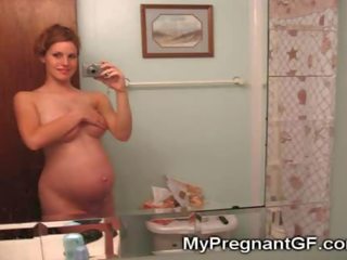 Jadi perempuan tapi hamil!