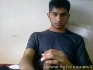 Super pretty Indian youngster Jerks off on Cam